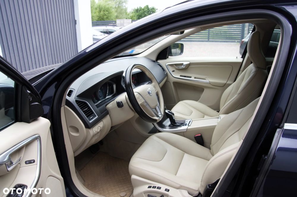 Volvo XC 60 B4 B Inscription - 2