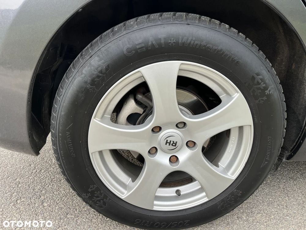 Toyota Auris 1.33 VVT-i Terra Start - 13