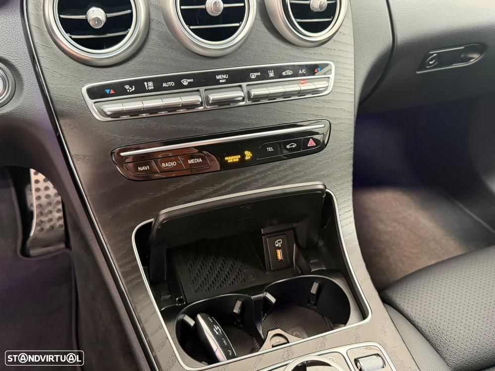 Mercedes-Benz C 300 de AMG Line - 43