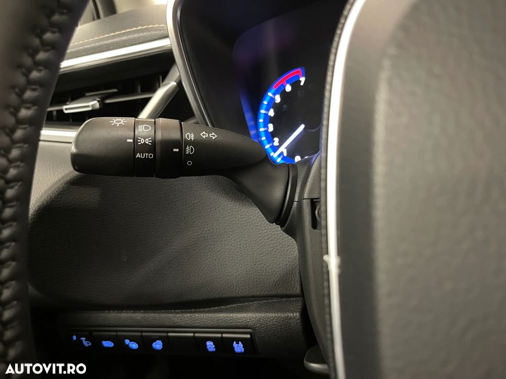 Toyota Corolla 1.8 HSD Exclusive - 25