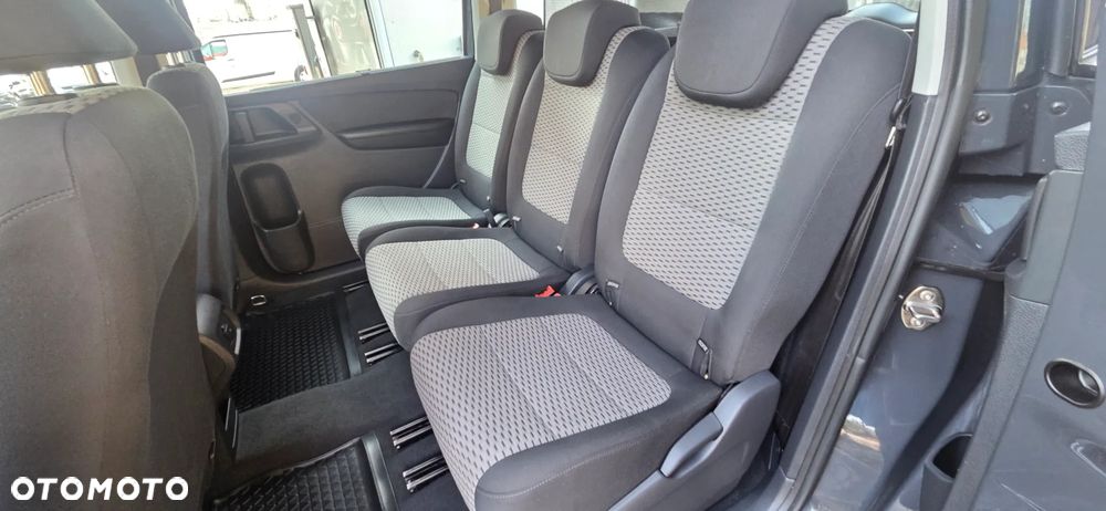 Volkswagen Sharan 2.0 TDI BlueMotion Technology Highline - 31