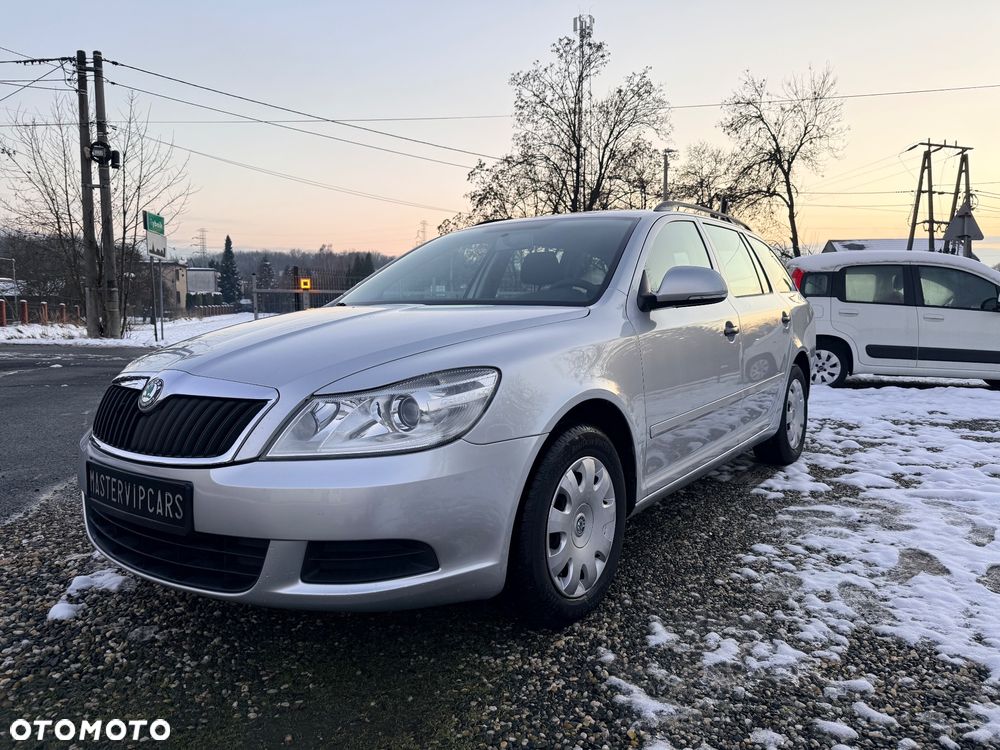 Skoda Octavia 1.6 TDI DPF Ambiente - 5