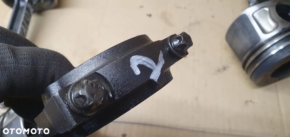 Tłok z korbowodem korbowód Fiat Ducato III 2.2 JTD - 9