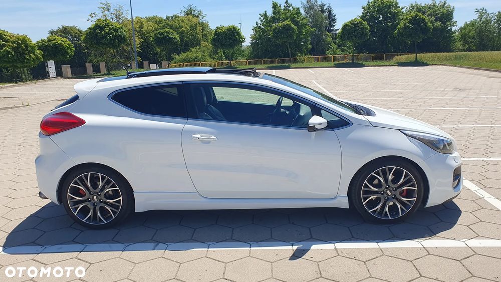 Kia Ceed 1.6 T-GDI GT-Challenge - 9