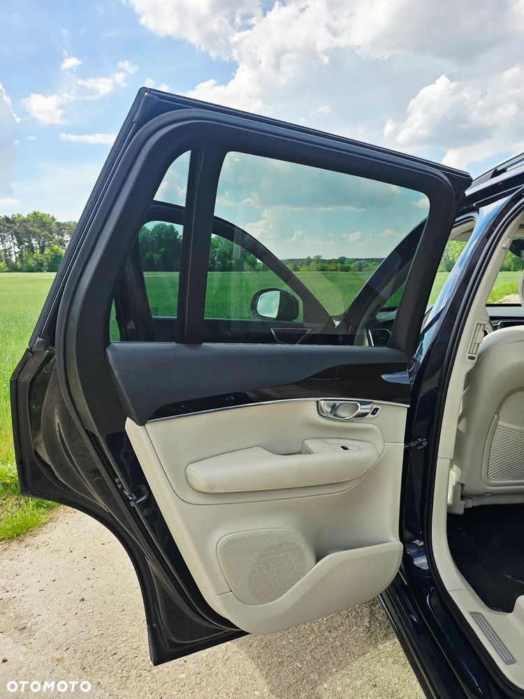 Volvo XC 90 T6 AWD Momentum 7os - 17
