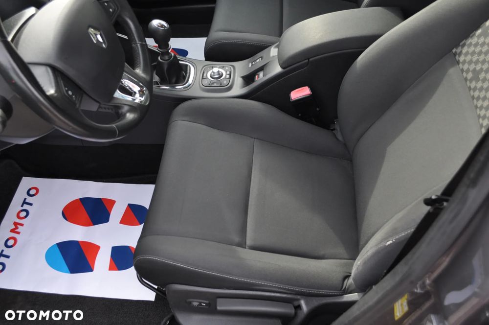 Renault Megane ENERGY TCe 115 Start & Stop LIMITED - 25