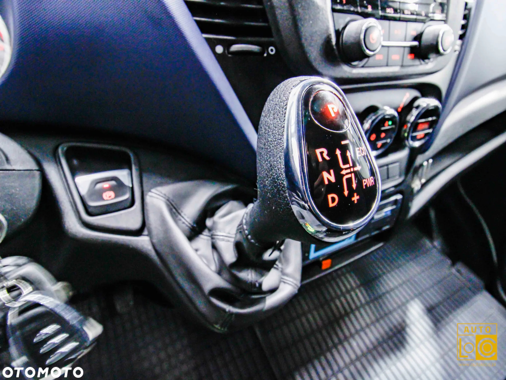 Iveco DAILY - 17