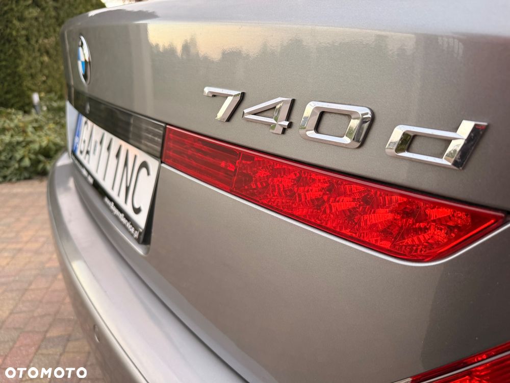 BMW Seria 7 - 1