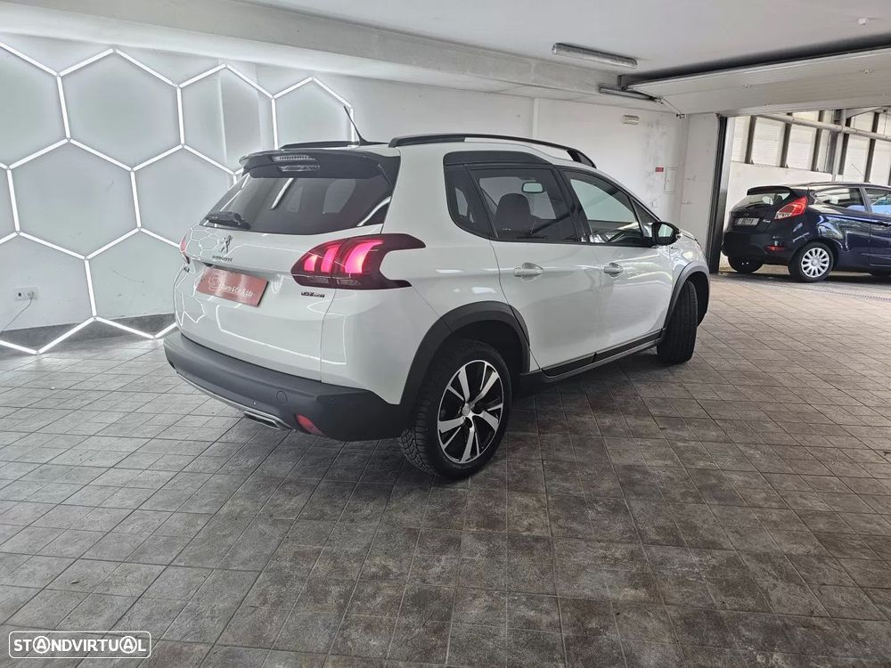 Peugeot 2008 1.2 PureTech GT Line EAT6 - 16