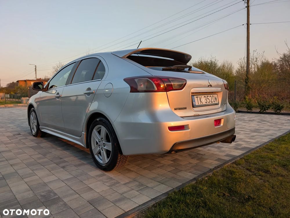 Mitsubishi Lancer 1.8 Intense LPG - 11