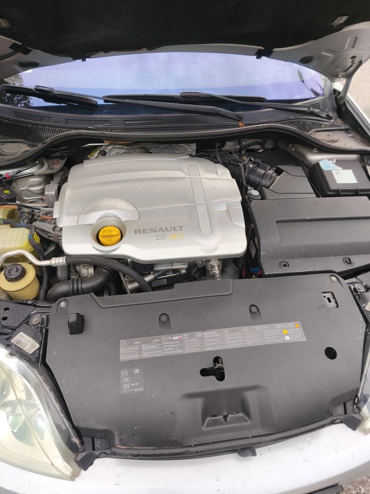 Renault Laguna 2.0 DCi Initiale - 14