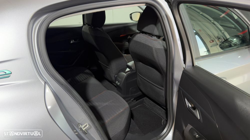 Peugeot e-208 E-Style - 15