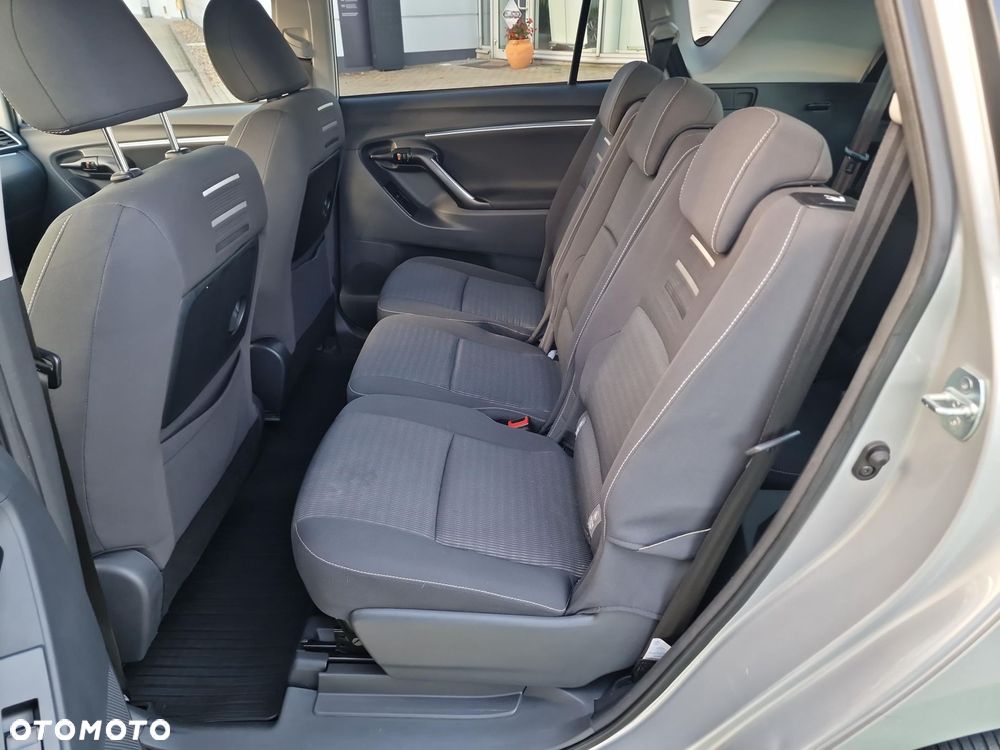 Toyota Verso 1.8 Premium 7os EU6 - 12