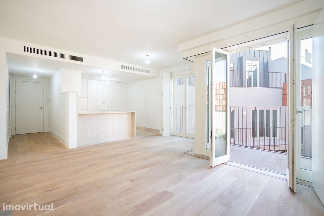 APARTAMENTO T2 DE LUXO, A 3 MINUTOS DA AV. DA LIBERDADE - Grande imagem: 3/48