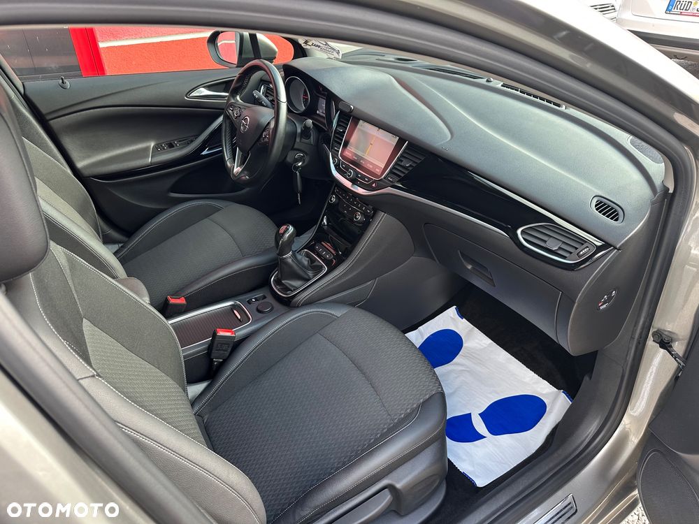Opel Astra 1.4 T Dynamic - 16