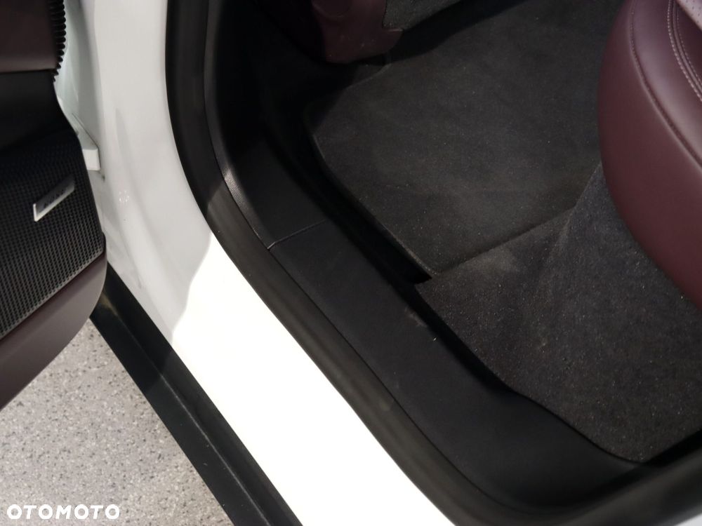 Porsche Macan 4 100kWh - 30