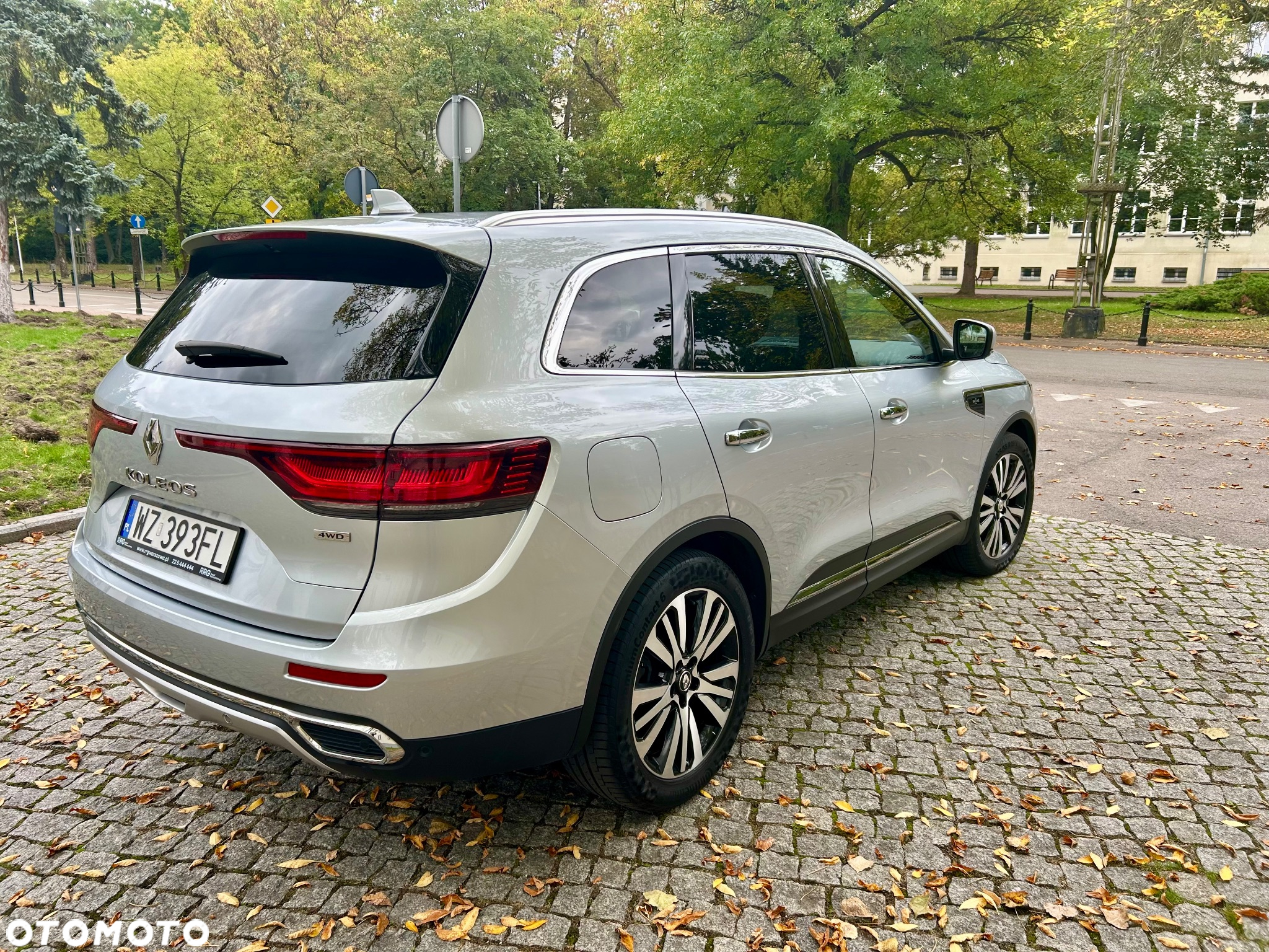 Renault Koleos 2.0 Blue dCi Initiale Paris 4x4 X-Tronic - 17