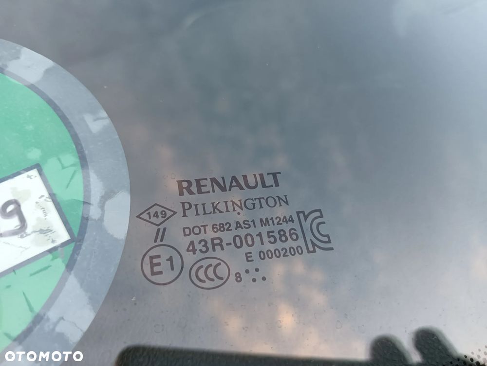 Renault Captur - 23