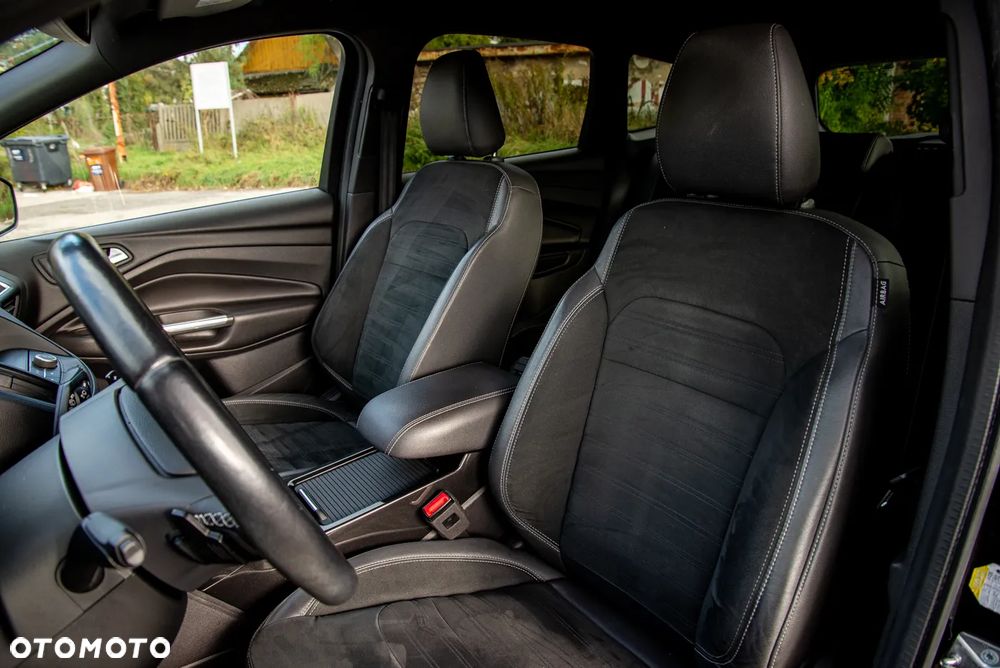 Ford Kuga 1.5 EcoBoost 4x4 ST-Line - 8