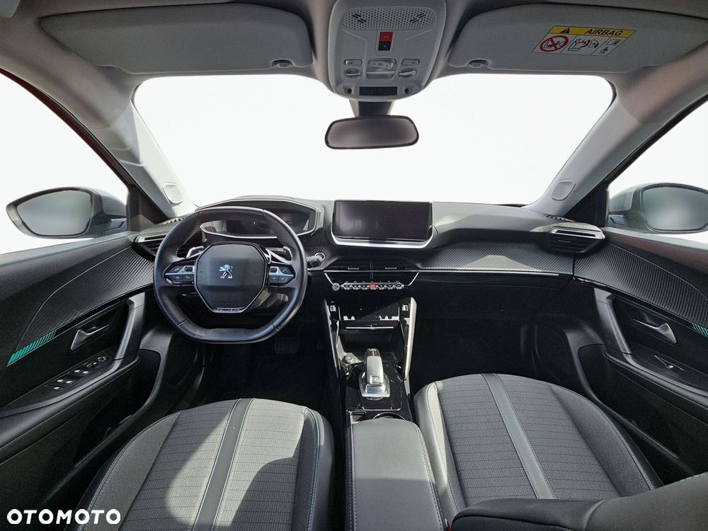 Peugeot 2008 - 23