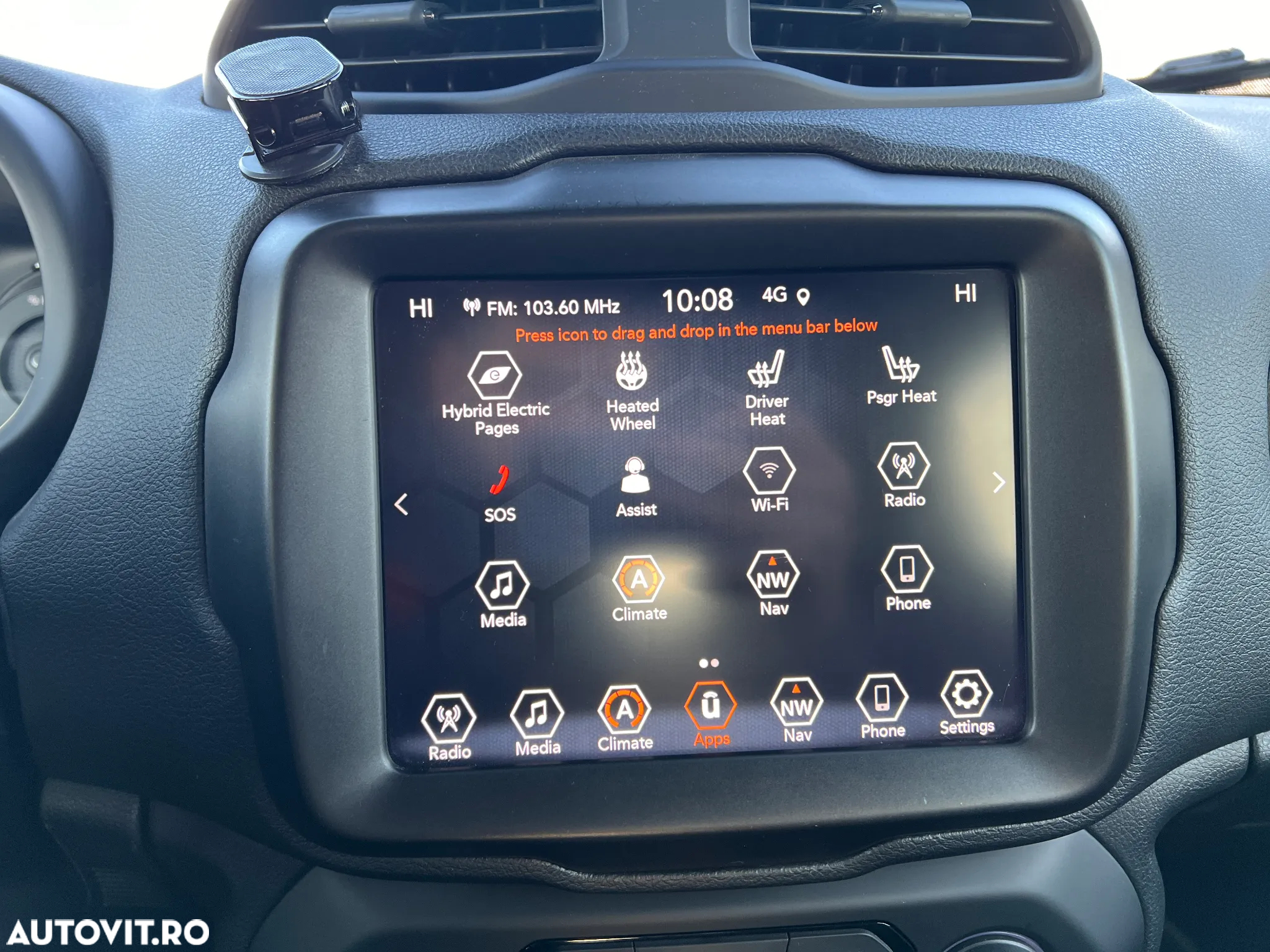 Jeep Renegade - 24