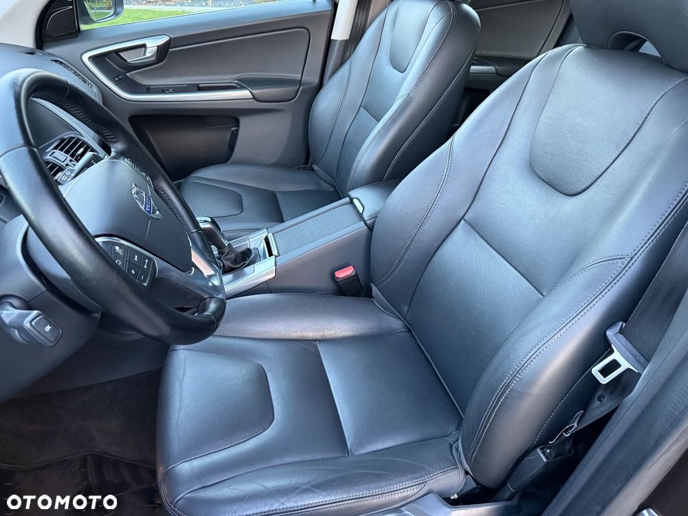 Volvo XC 60 D3 Inscription - 24