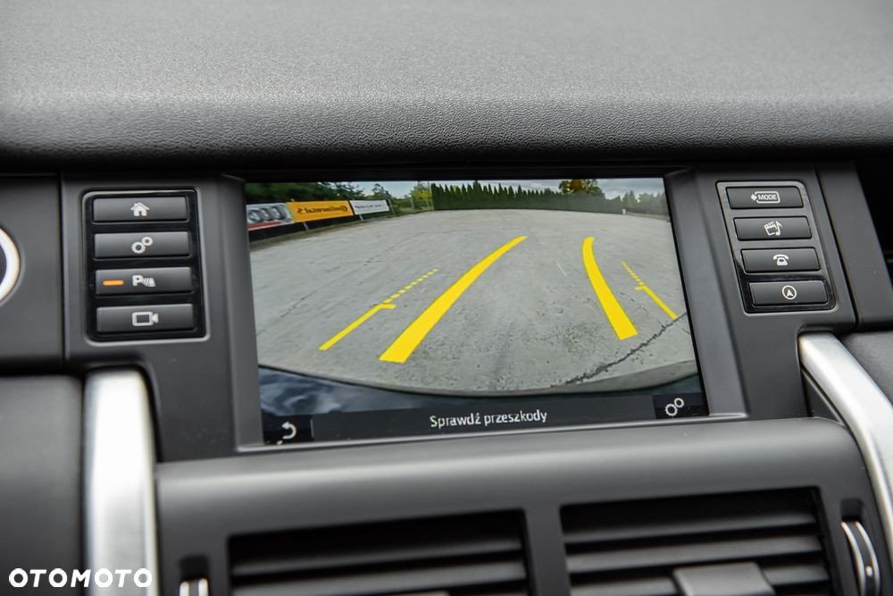 Land Rover Discovery Sport 2.0 Si4 HSE - 27