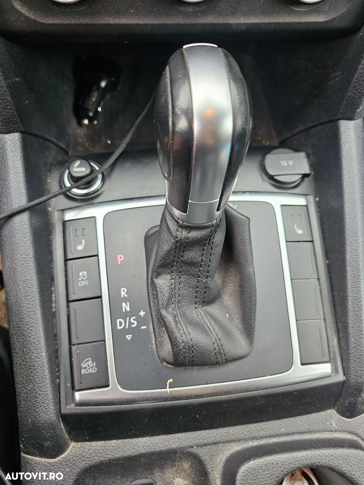 Volkswagen Amarok 3.0 TDI V6 4M Highline Aut. - 12