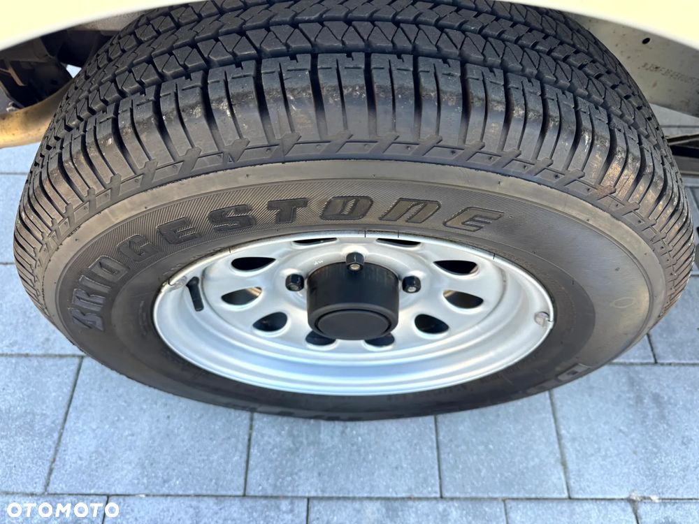 Suzuki Jimny - 27