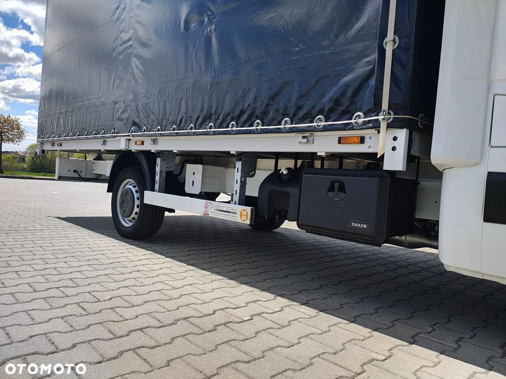 Opel Movano 10 palet * firanka - 15