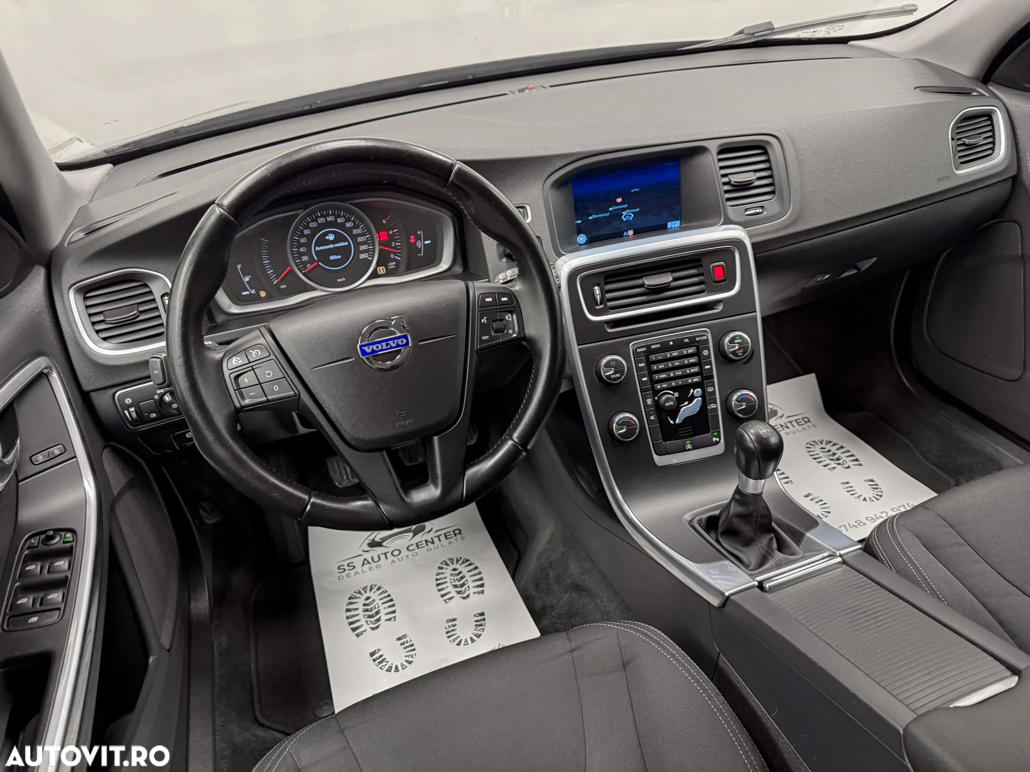 Volvo V60 D2 ECO Start-Stop Momentum - 22