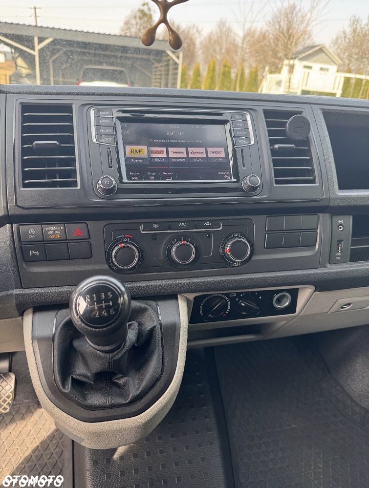 Volkswagen Transporter - 8
