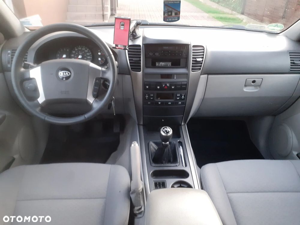 Kia Sorento - 16
