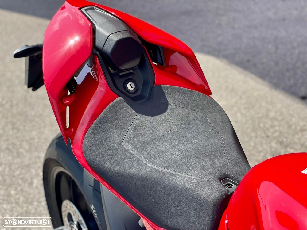 Ducati Panigale V4 S V4 S - 13