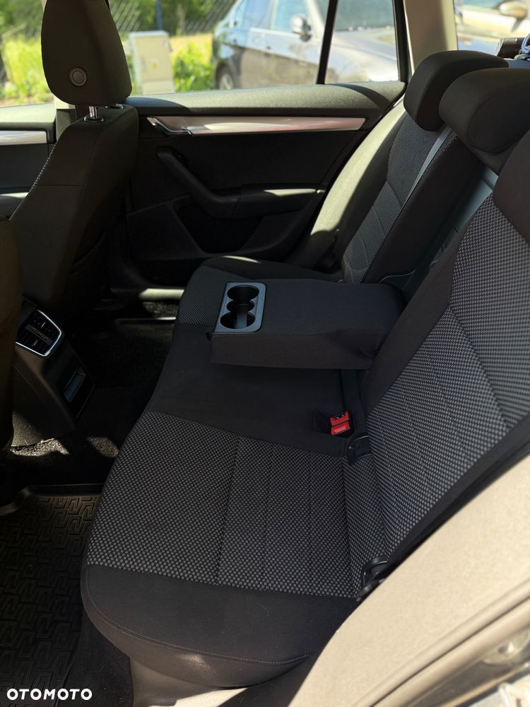 Skoda Octavia 1.8 TSI Ambition - 12