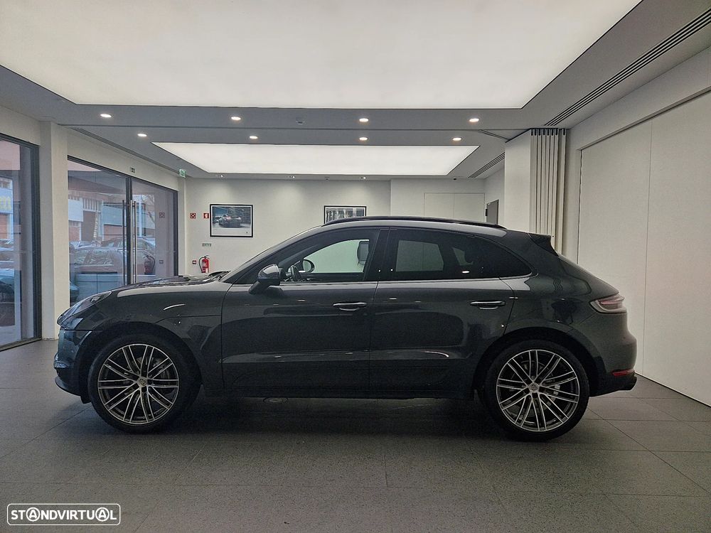 Porsche Macan Standard - 2