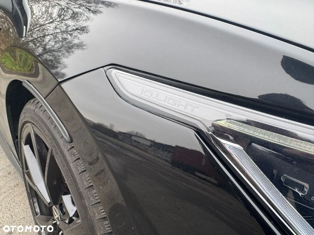 Volkswagen Golf - 11