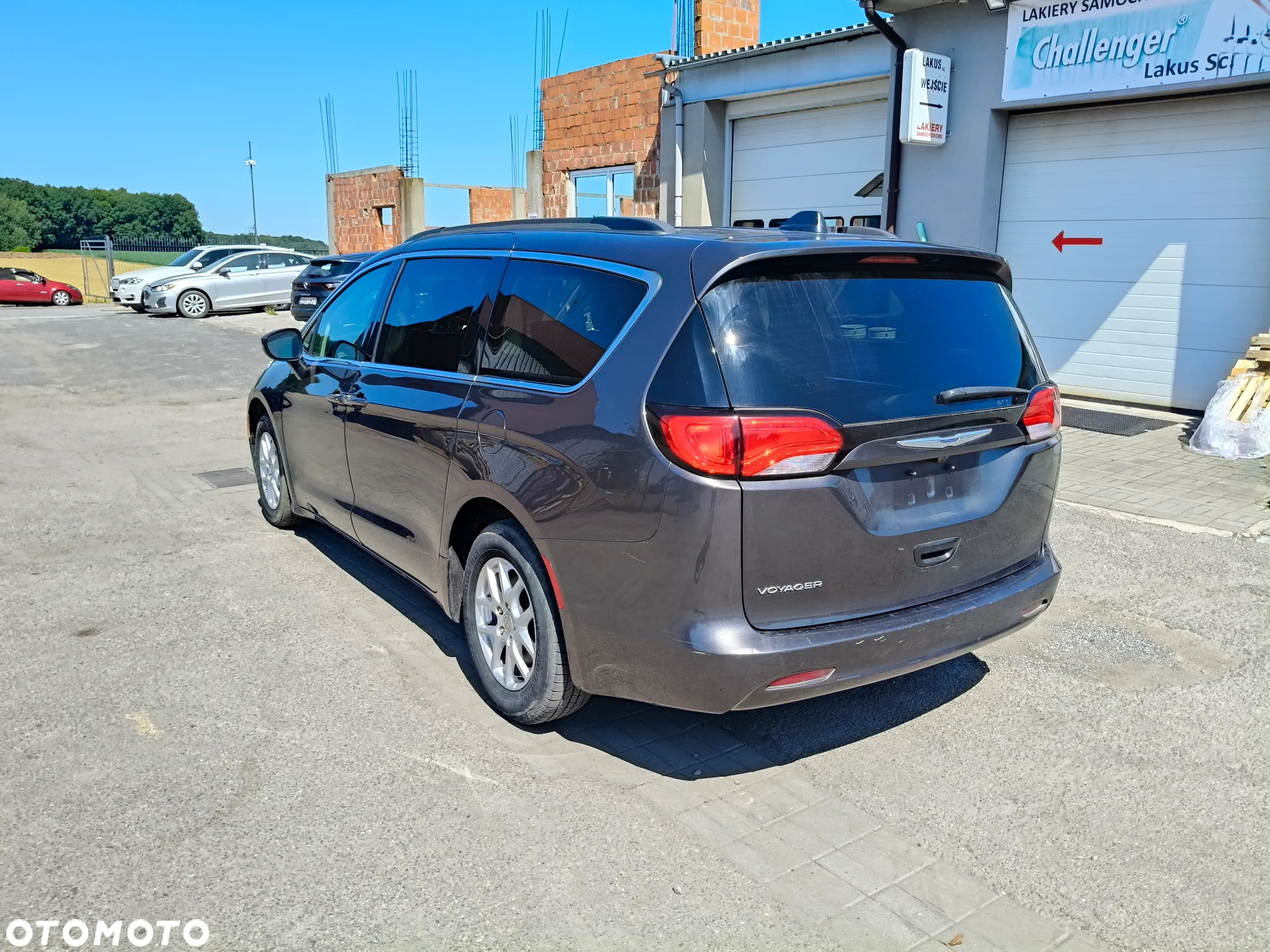 Chrysler Voyager - 2