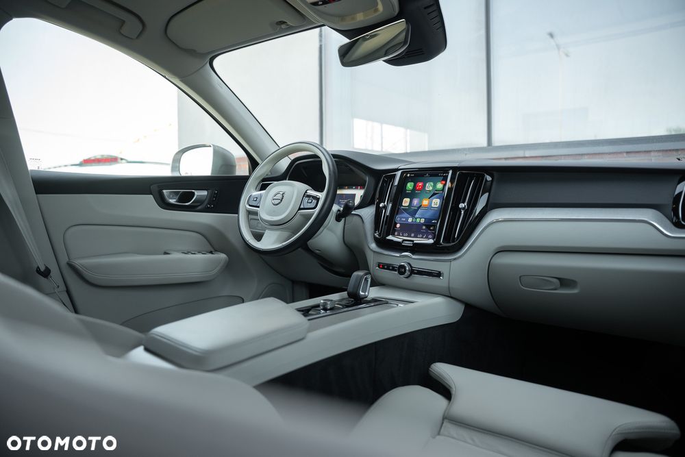 Volvo XC 60 B4 D AWD Geartronic Inscription - 29