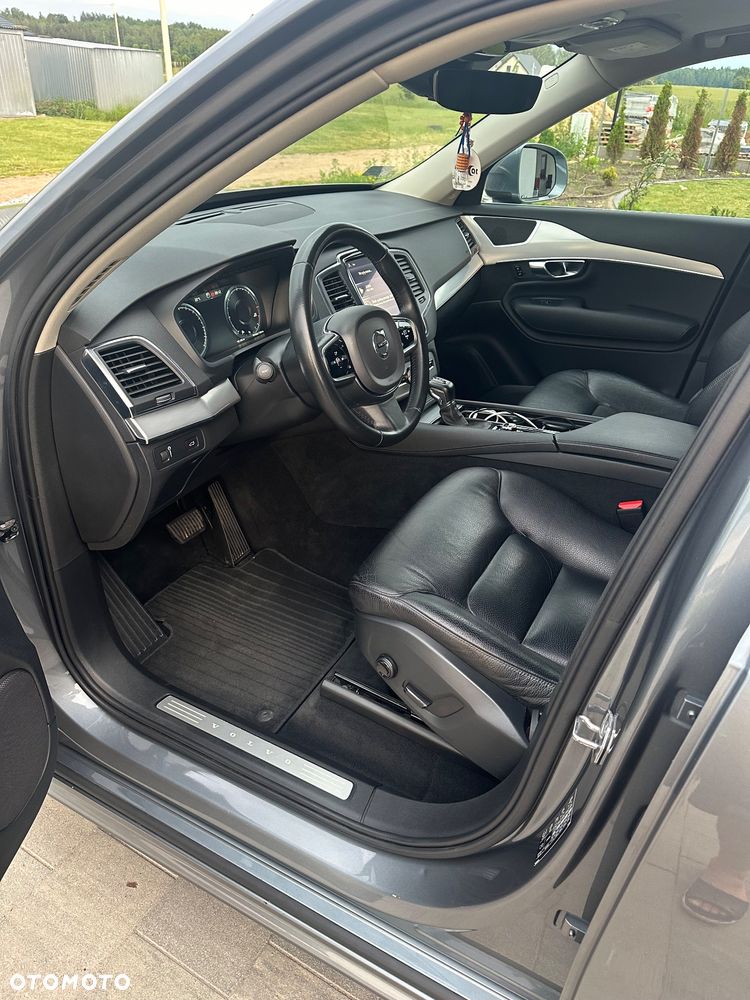 Volvo XC 90 D5 AWD Momentum 7os - 3