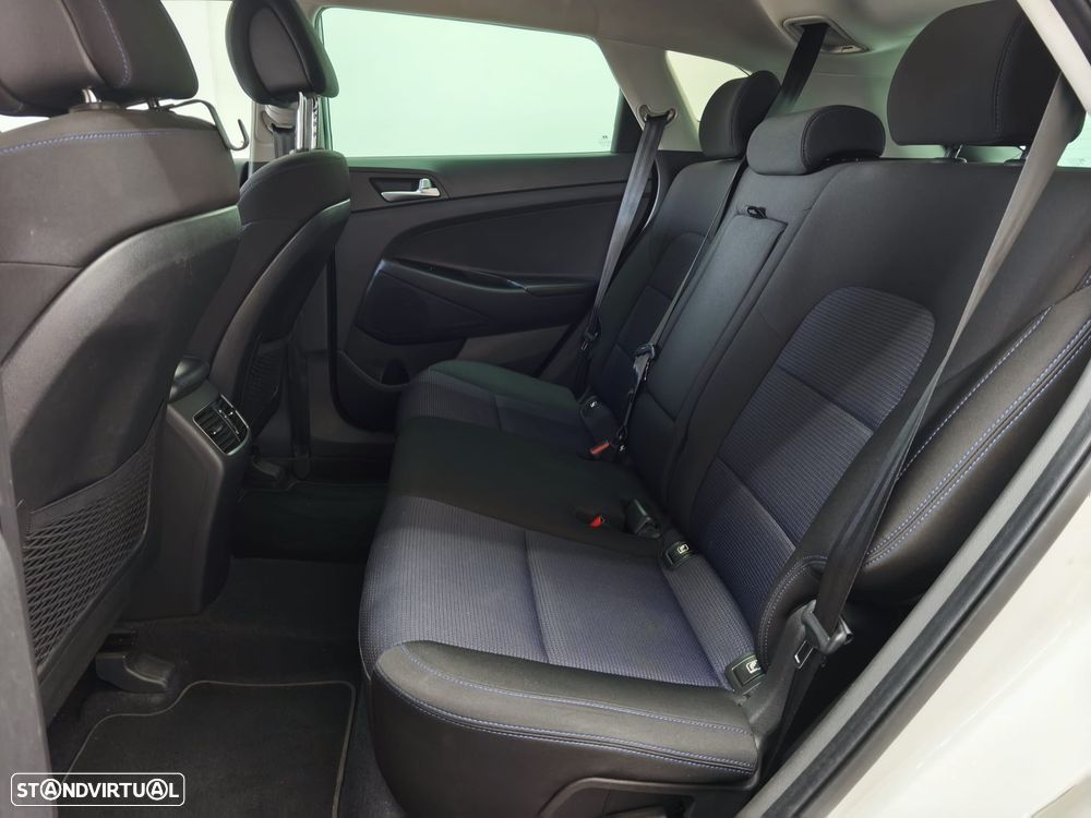 Hyundai Tucson - 11