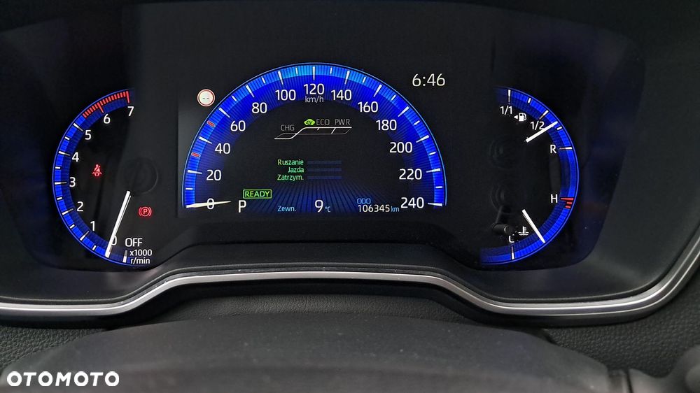 Toyota Corolla 1.8 Hybrid Comfort - 12