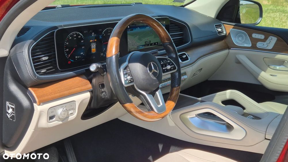 Mercedes-Benz GLE - 31