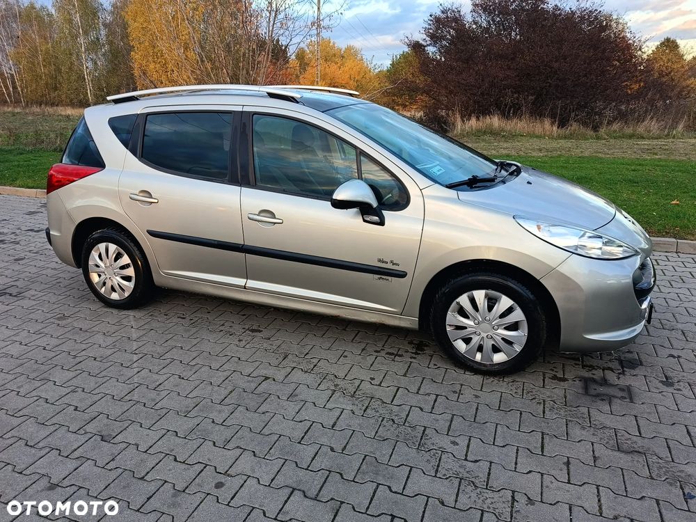 Peugeot 207 1.4 - 2