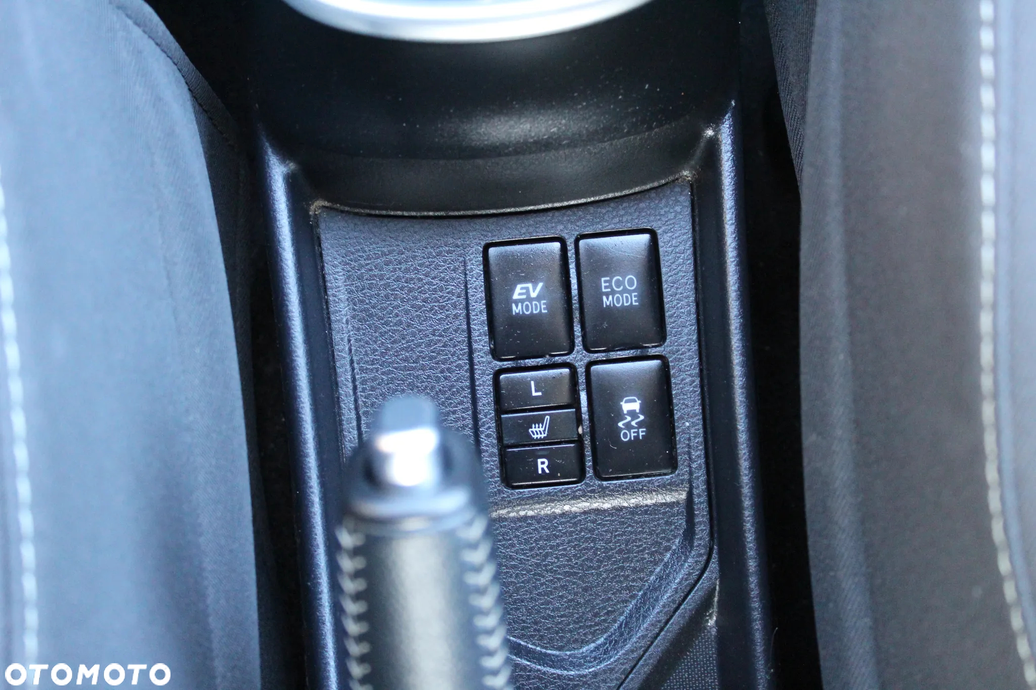 Toyota Yaris Hybrid 1.5 VVT-i Business Edition - 23