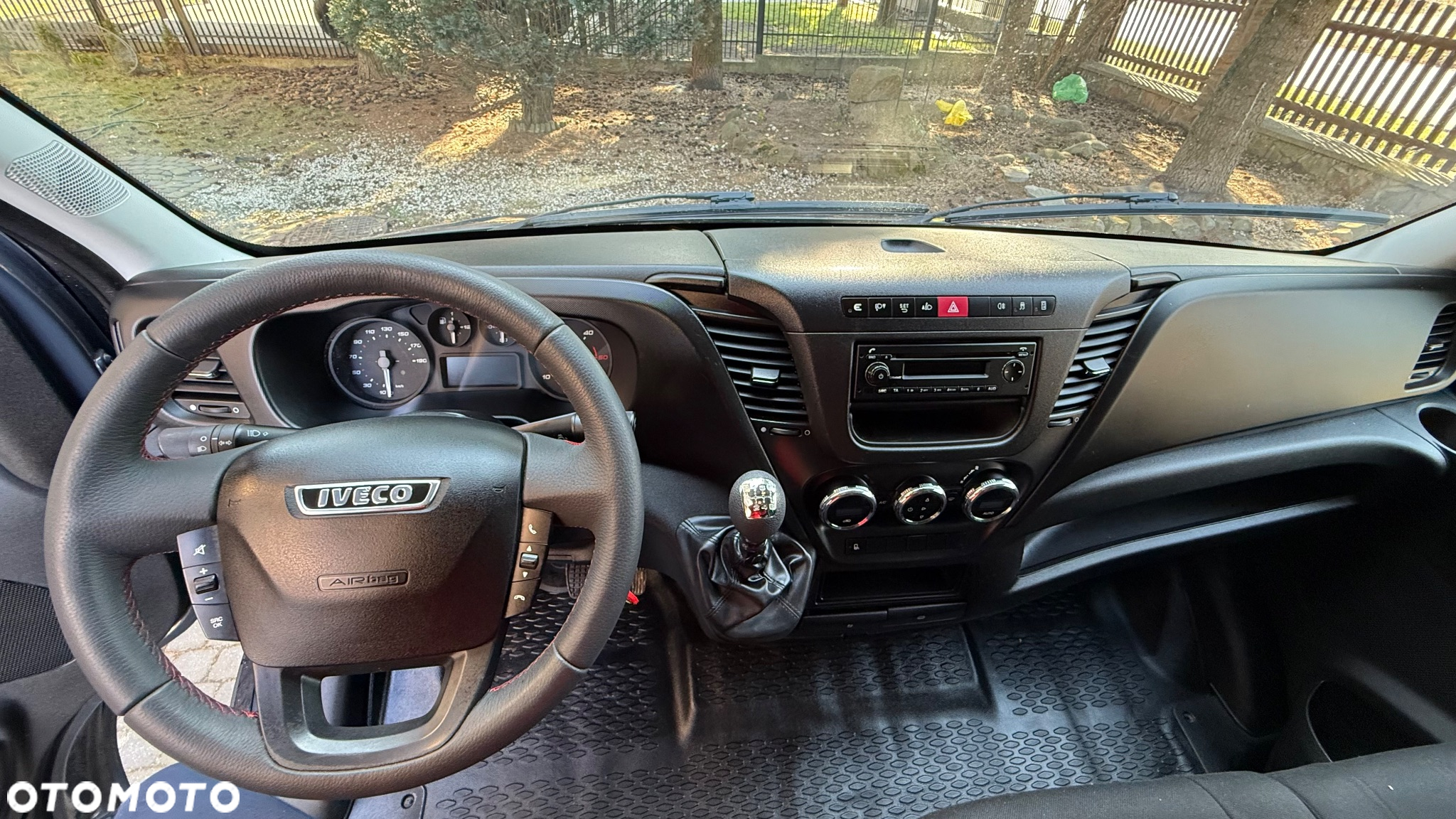 Iveco Daily - 12