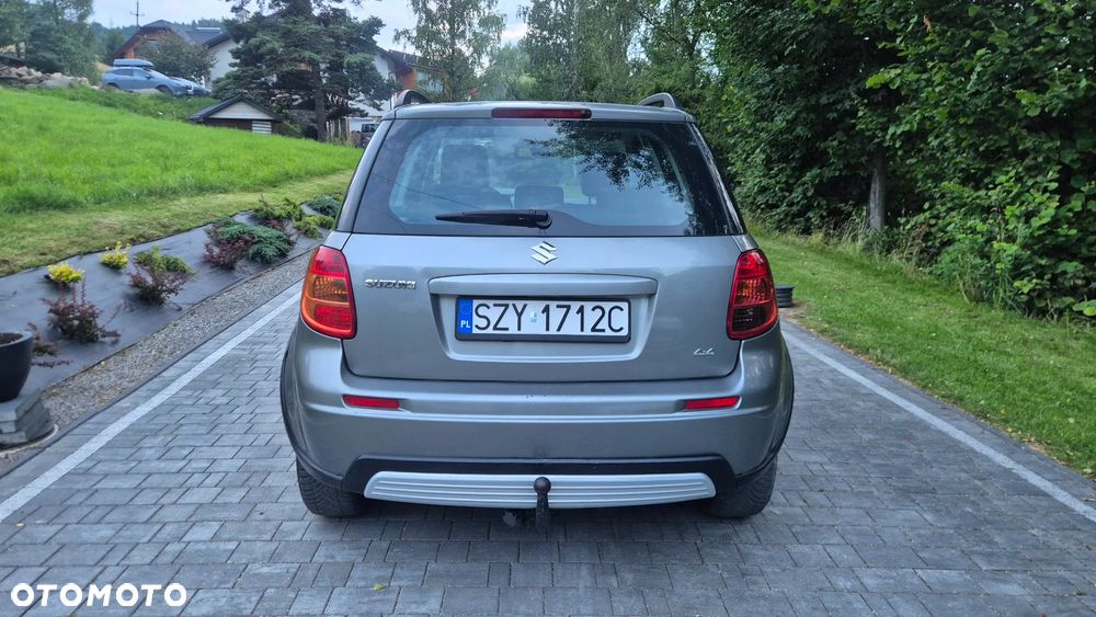 Suzuki SX4 1.9 DDiS DPF 4x4 Club - 10