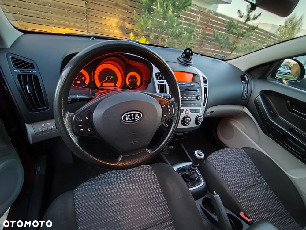 Kia ProCeed 1.4 Comfort + - 19