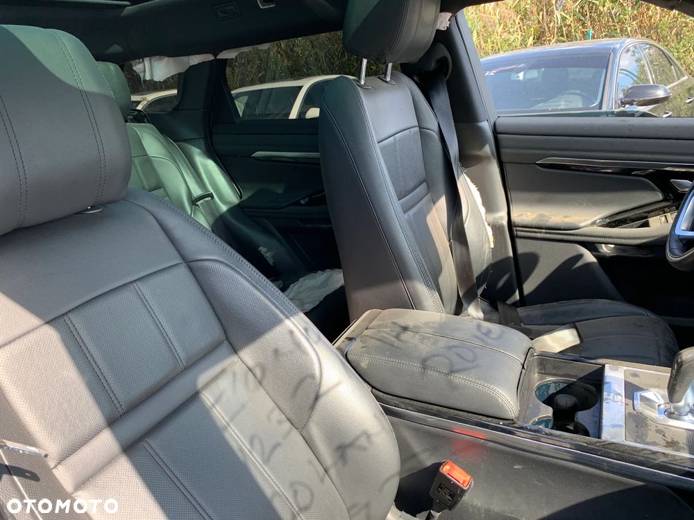 Land Rover Range Rover Evoque P250 Dynamic SE - 17