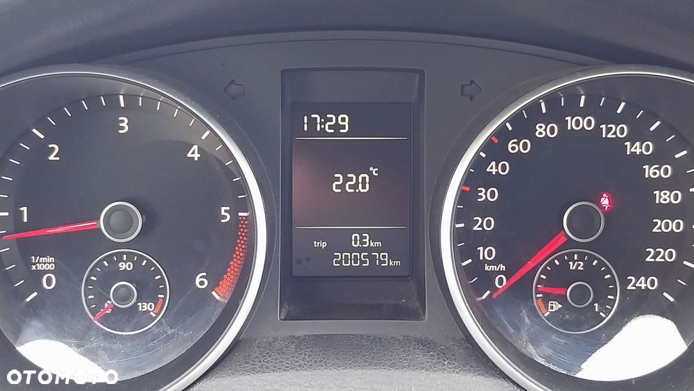 Volkswagen Golf - 5